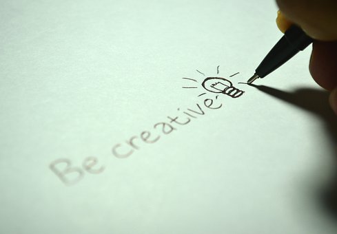 有创造力的, 要有创意, 写, 电灯泡, 主意, 纸, 钢笔, 创造力, 象征