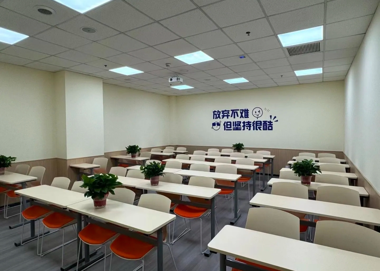 2026天津高一安置考冲刺关键期 锐思全日制精准破解教材差异难题