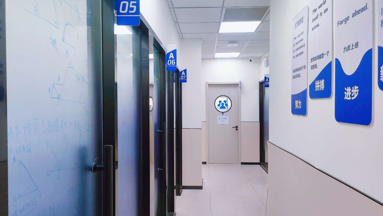 26年萍乡安源区初二寒假学科辅导,语文/数学/英语/物理/化学/生物...推荐锐思教育