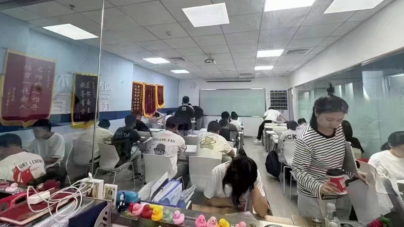 2026天津红桥区初三中考全托机构推荐 锐思教育领跑冲刺之路(图4) 微信图片_20241009103603.jpg