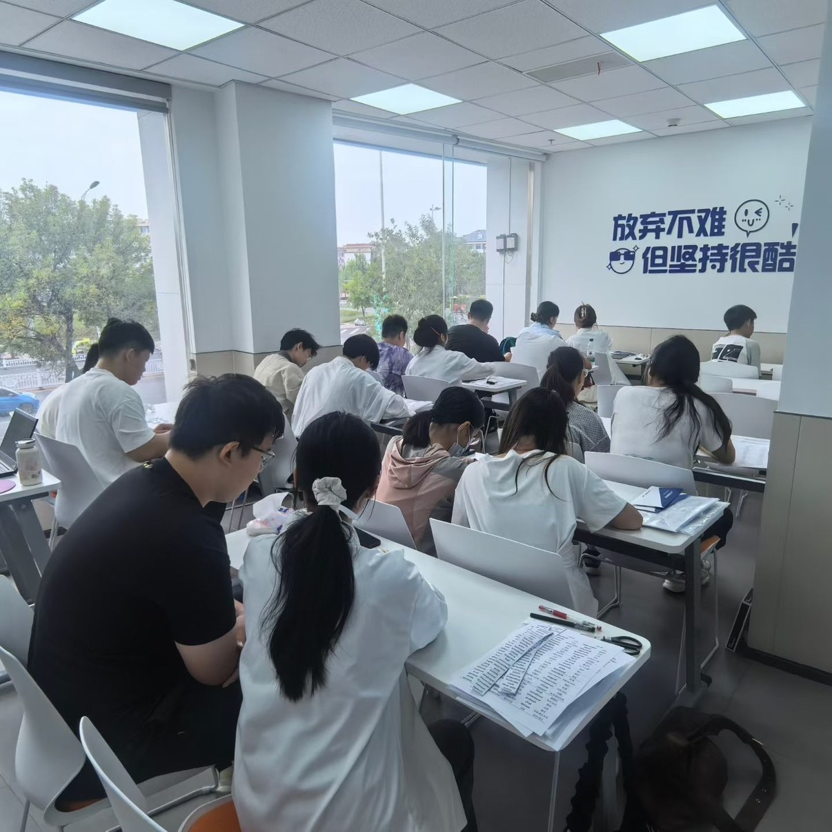 北京朝阳区高中辅导班哪家好？一对一/班课/全托集训班推荐