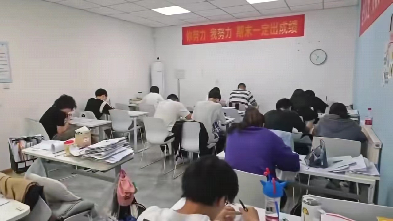 锐思教育蜀山区新初三暑假衔接班 理化提前预习集训