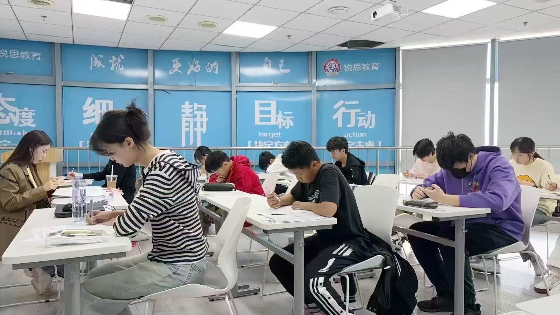 上课.jpg