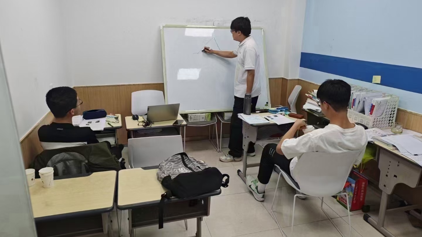 石家庄锐思教育直营校区最新地址|联系电话 400‑088‑9791(图2) 上课实景 (13).jpg