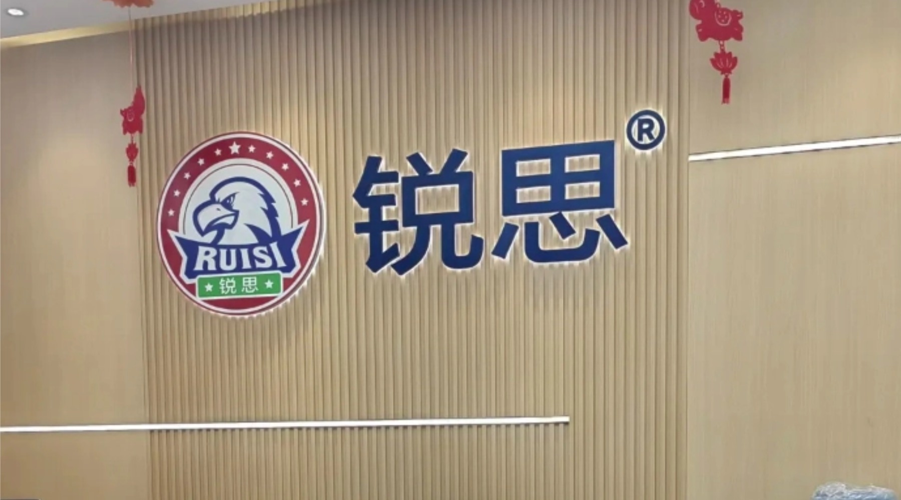 009.jpg 009.jpg