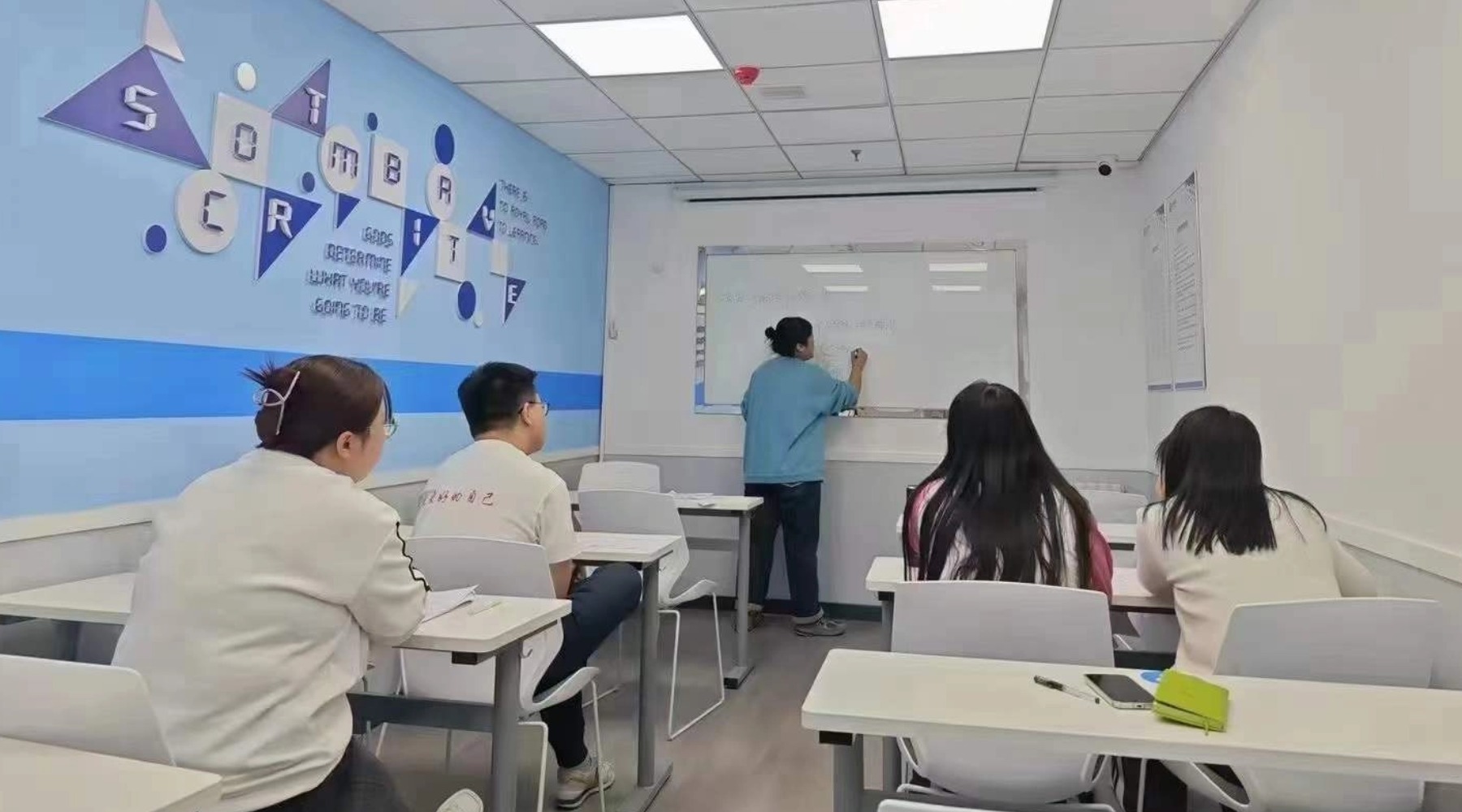 山东省青岛市崂山区新高一周末同步补习收费多少钱|跟进校内授课进度,排查各科薄弱漏洞,解决课内知识点跟不上的难题(图3) 0314.jpg