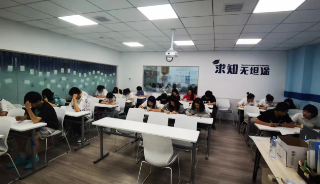 26年南京建邺区高中高二数学/英语/物理/化学寒假学科辅导_合肥高中校外培训机构推荐